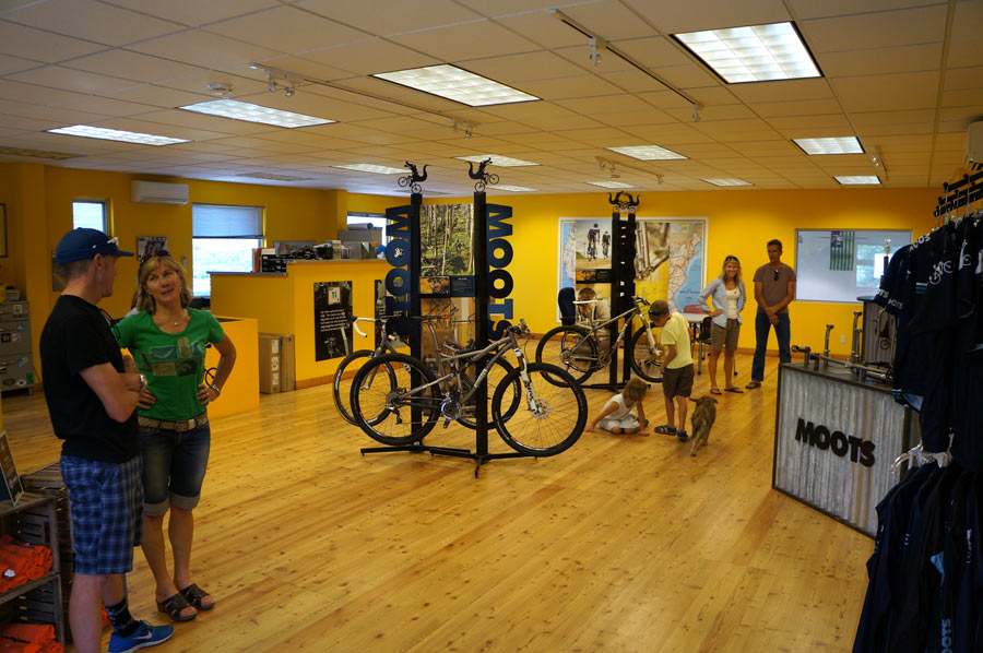 Moots titanium bicycles factory tour - showroom and offices