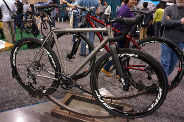 NAHBS2014-Engin-custom-titanium-cyclocross-bike01