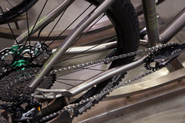 NAHBS2014-Engin-custom-titanium-mountain-bike02