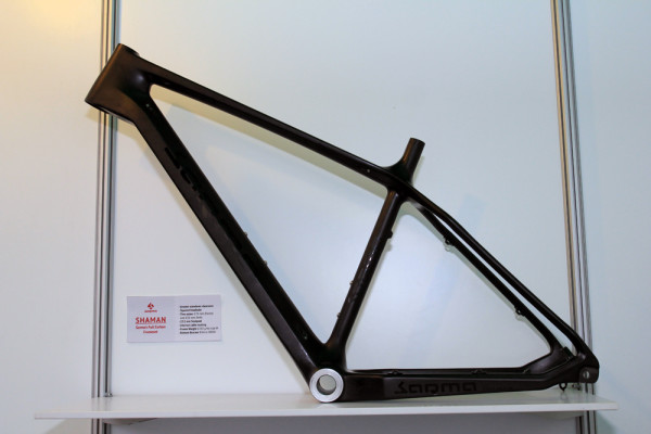 Sarma 100mm fat bike rim carbon frame fork complete (1)