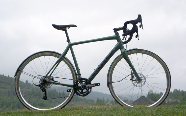 2015 Cannondale Synapse Rival Disc road bike