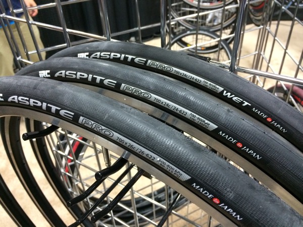 27.5 tubeless tires