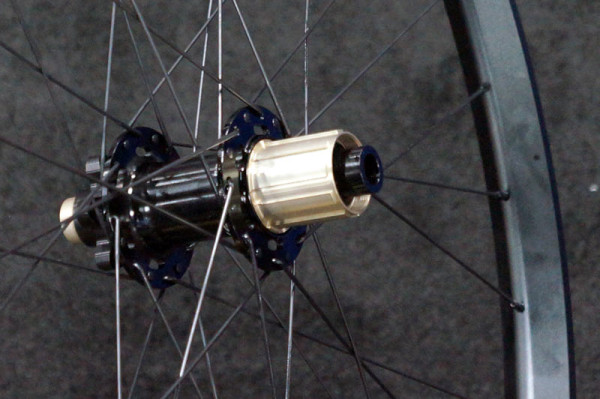 Syntace-W40-and-W35-ultrawide-mountain-bike-wheels03