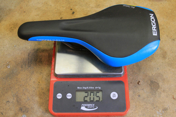 Ergon GE1 SME3 PRo carbon saddle review weight (2)