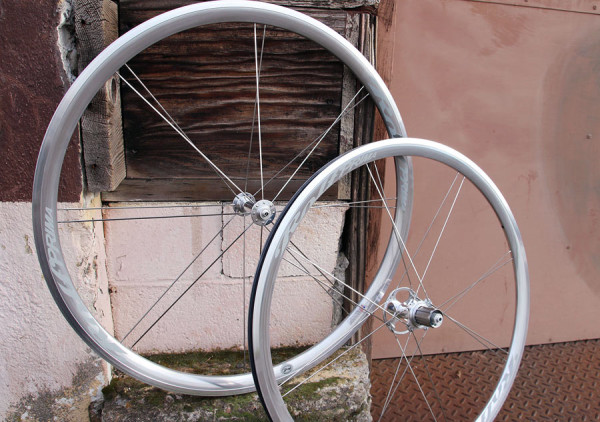 Limited edition Rolf Prima Vigor Alpha silver alloy road bike wheels