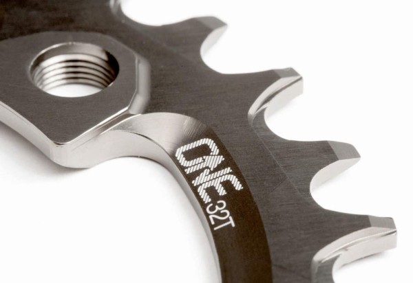 OneUp components narrow wide chainrings for Shimano XTR M9000 11-speed mountain bike crankset