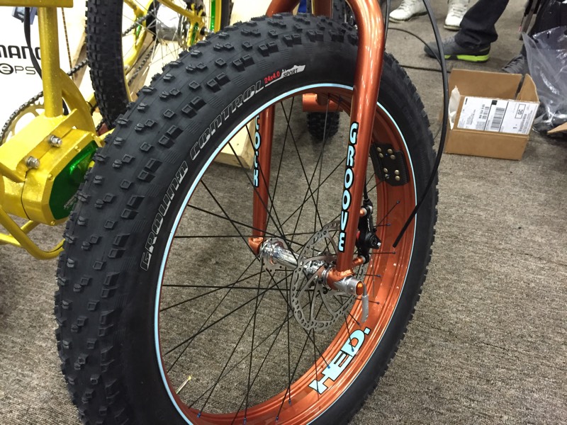 NAHBS 2015 New HED 24" fat bike rims have all the width, a little less