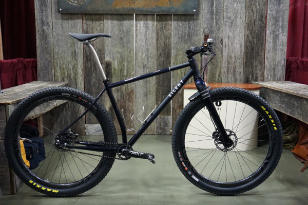 Silent-Cycles-steel-29er-hardtail-mountain-bike01