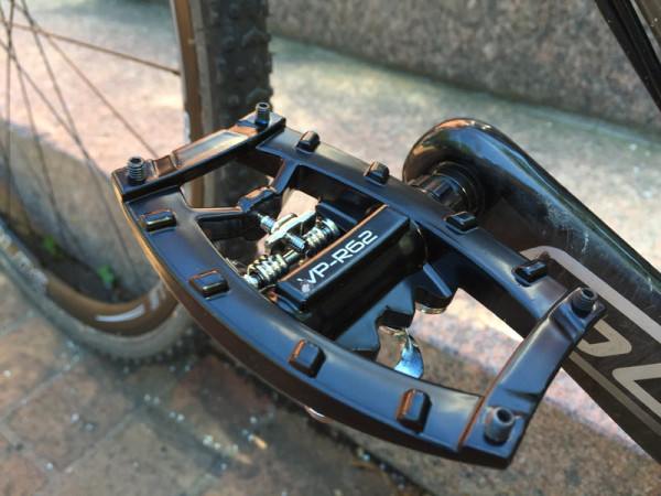 VP Components R62 flat pedals with single sided SPD clipless entry