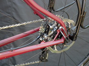 Ritchey_Ascent_steel-touring-bike_frame-disc-dropout-detail