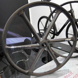 bike-ahead-composites_one-carbon-6-spoke-xc-mountain-bike-wheels_lightest-production-mtb-clincher-wheelset