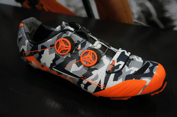 northwave extreme xc mountain bike shoe with urban camo