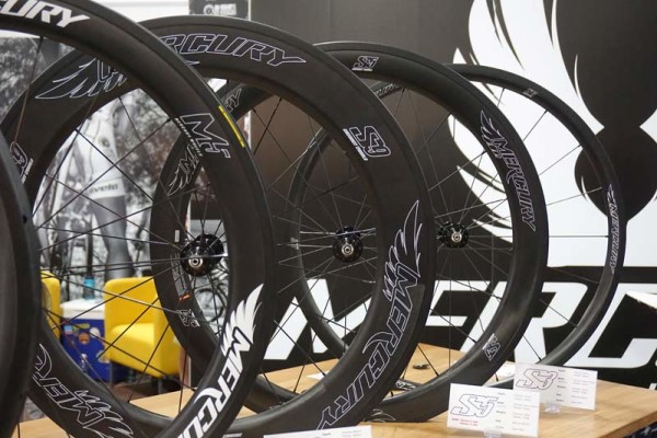 2016-Mercury-carbon-and-alloy-road-bike-wheels01