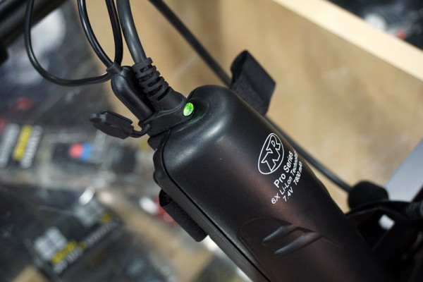 2016-Niterider-Pro-Series-light-batteries-with-USB-charging-port01