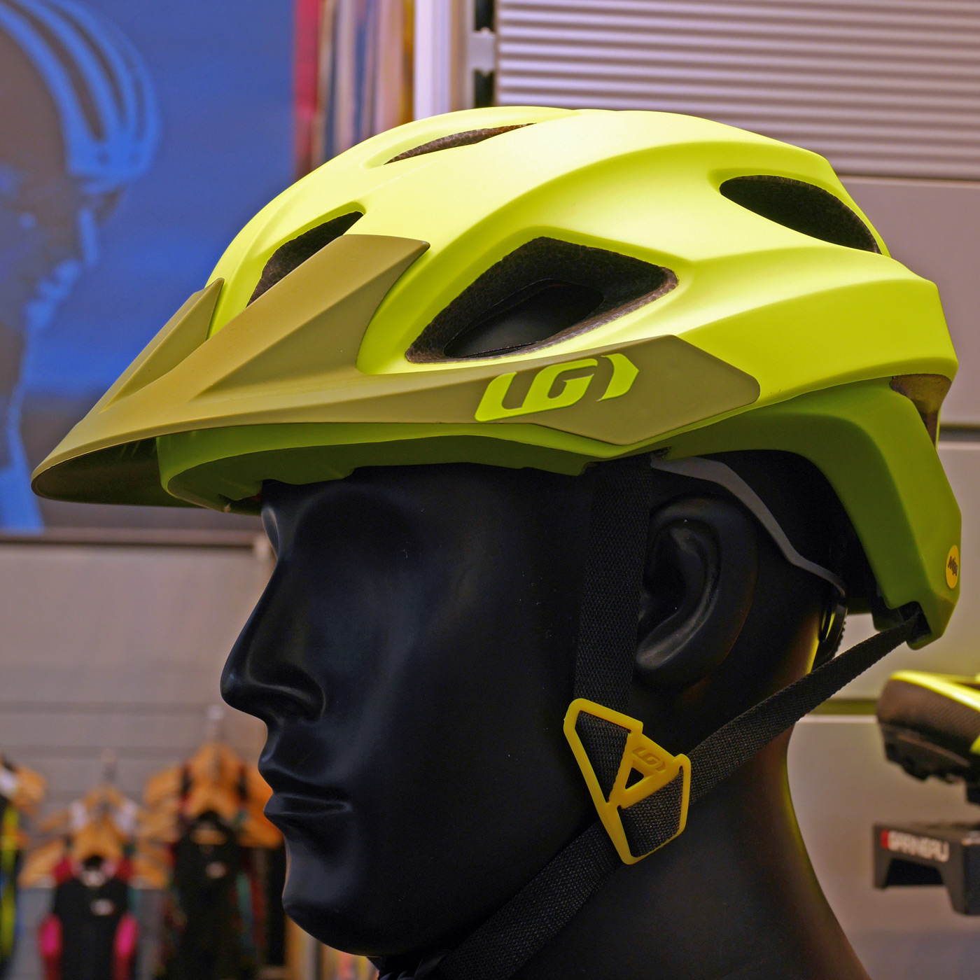 More Summer Helmets, Clothing & Shoes for On and Off Road from Louis Garneau - Bikerumor