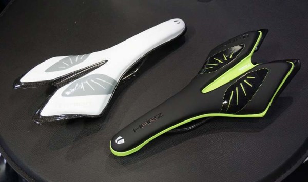 Union-Sport-carbon-shell-lightweight-road-bicycle-saddle01