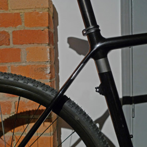 Boardman_CXR-9-4_carbon-disc-brake-cyclocross-bike_flat-seatstays