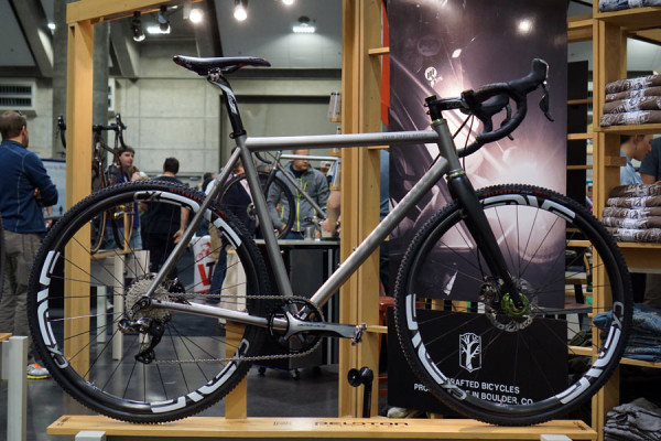 Mosaic-XT1-cyclocross-titanium-road-bike01