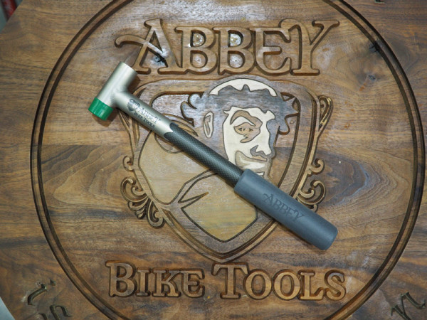 NAHBS-2016_Abbey-Tools_carbon-ti-hammer
