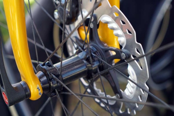 2017-Vittoria-Qurano-graphene-carbon-disc-brake-road-cx-wheels02