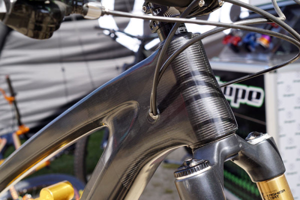 Hope Tech HB211 custom full suspension carbon fiber mountain bike