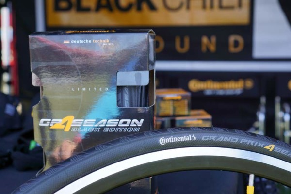 continental-grand-prix-4-season-black-edition-road-bike-tires01