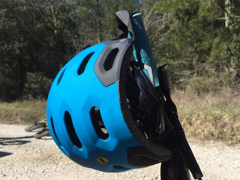 Review: Bell Super 2R full face helmet is enduro racing solution - Bikerumor