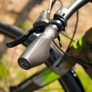 Cannondale_hybrid-fitness-bike_Quick_grips