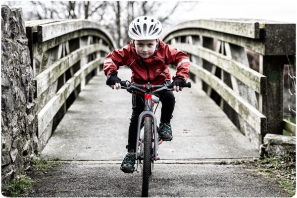 2017 Isla Bikes premium youth disc brake mountain bikes for little kids