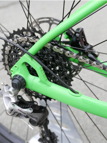 Marin_Four-Corners-Elite_steel-touring-bike-special-edition_green-dropouts