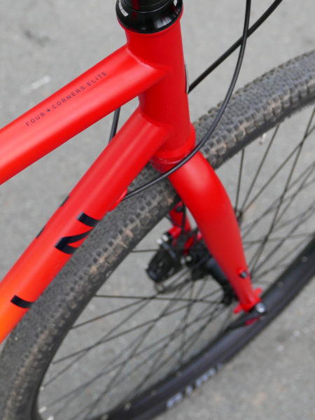 Marin_Four-Corners-Elite_steel-touring-bike-special-edition_red-front-end