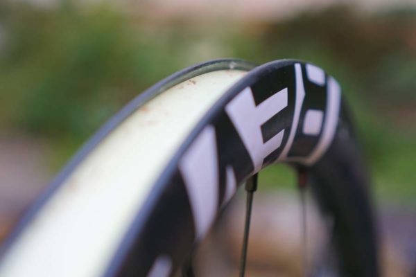 Venn REV 35 TCD woven carbon fiber road tubeless wheels review and actual weights