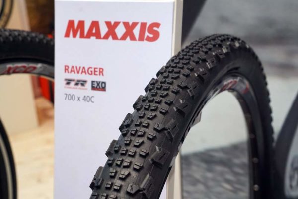 2017-maxxis-ravager-gravel-cyclocross-tire01