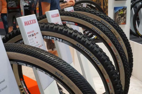 2017-maxxis-skinwall-mountain-bike-tires02