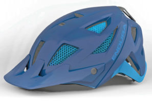 Endura_MT500-helmet_Koroyd-honeycomb-absorbing-enduro-trail-mountain-bike-helmet_blue