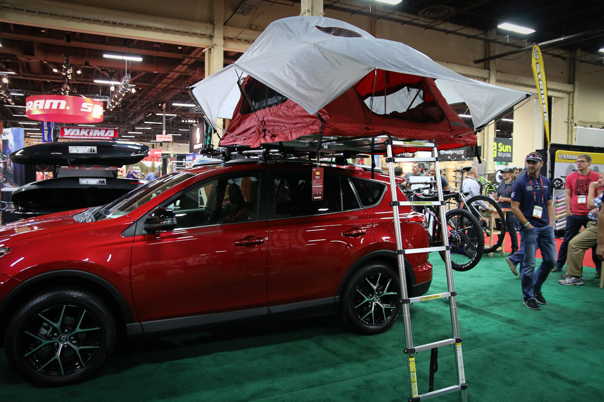 yakima-drtray-rooftop-tent-awning-four-timer-improvments-fork-chopinterbike-2016-337
