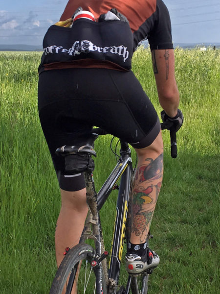 red-white_the-bib_endurance-cycling-bib-shorts_rear-details