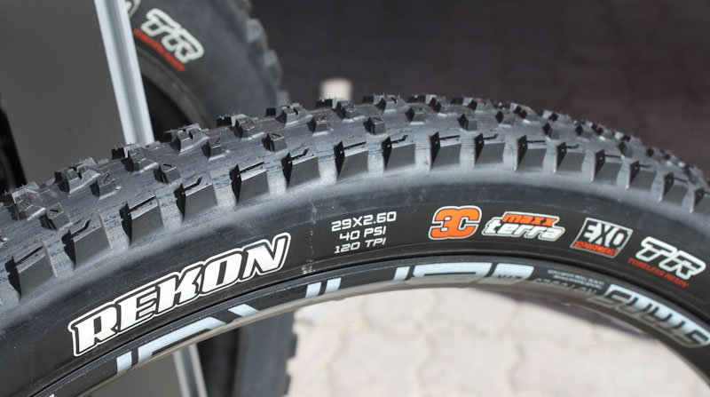 Maxxis Rekon 29x2.6" tire