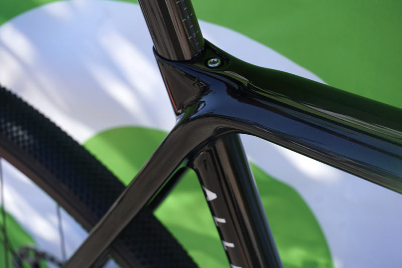 first look at Allied Cycle Works gravel road bike with disc brakes