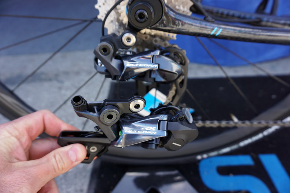 does shimano make a clutch rear derailleur for road bikes - yes its called the ultegra rx