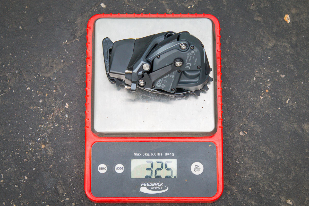 Hands on: Actual weight of the new SRAM Force eTap AXS 2x12 road group