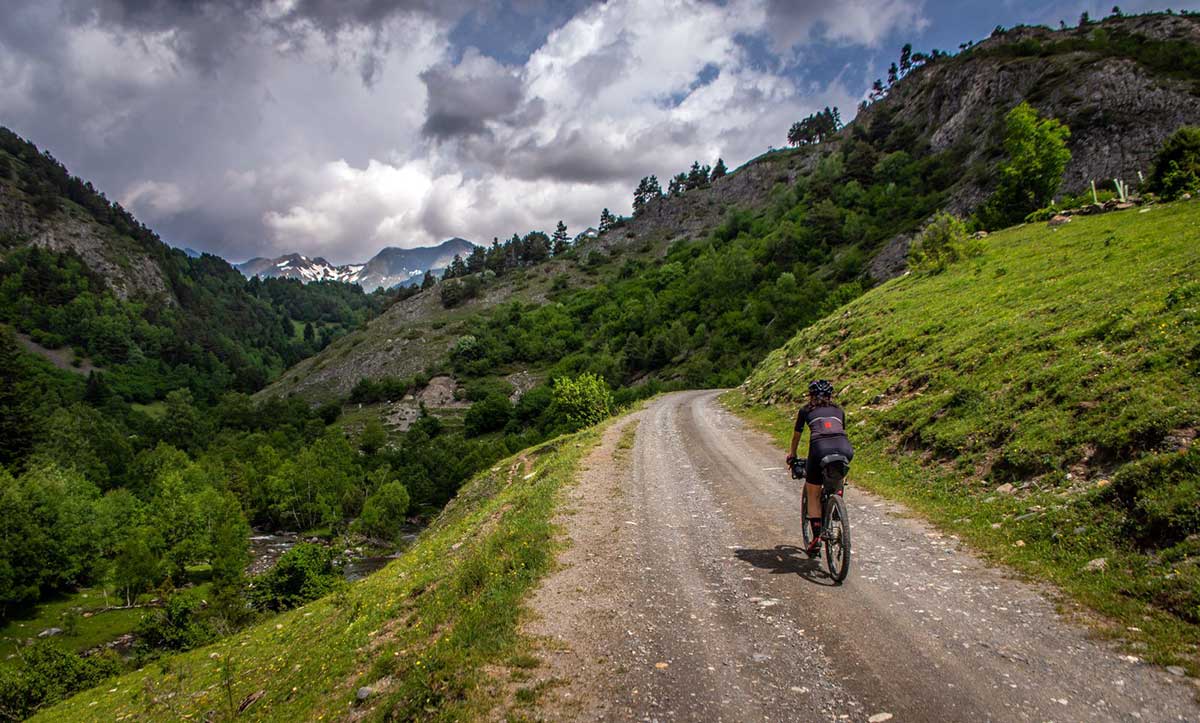 where to ride gravel roads in the pyrenees mountains in Spain