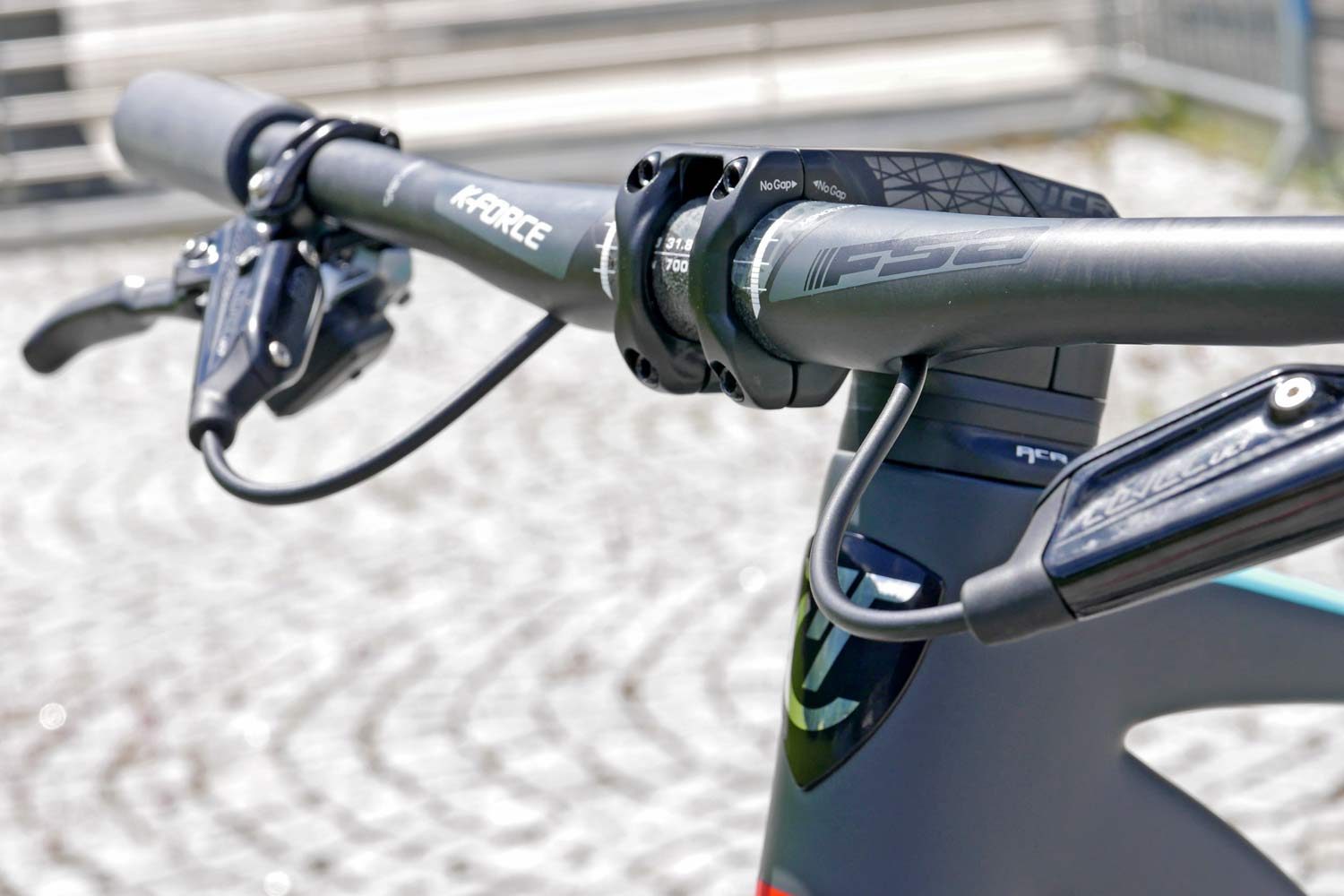 Carbon MTB Road Bike riser Handlebar Integrated Bar Stem saddle seatpost mount 