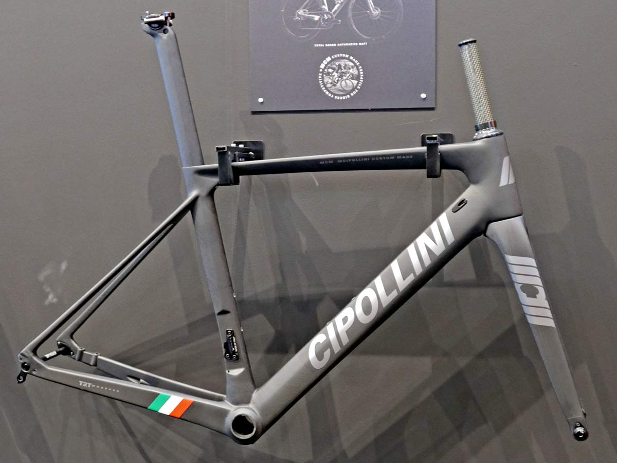 Cipollini MCM custom-made gran fondo endurance carbon road bike frameset