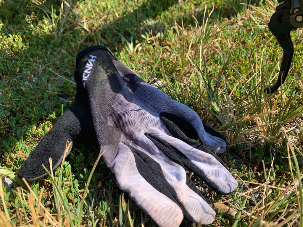 what are the best mountain bike gloves for hot summer weather
