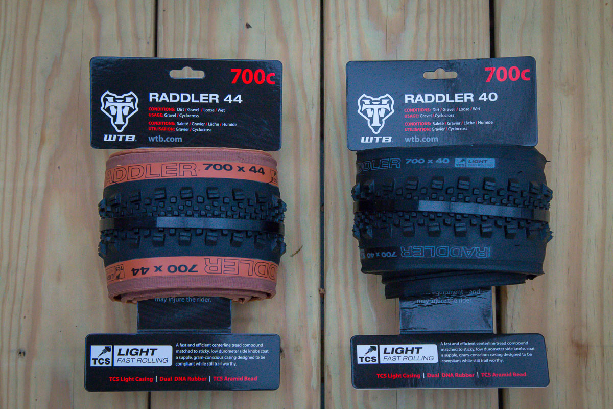 WTB Raddler 700c 40 44mm tires black tan side wall