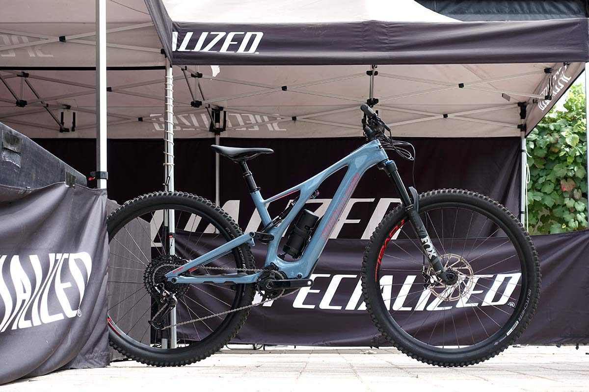Levo SL comp carbon is the base carbon fiber eMTB model from Specialized