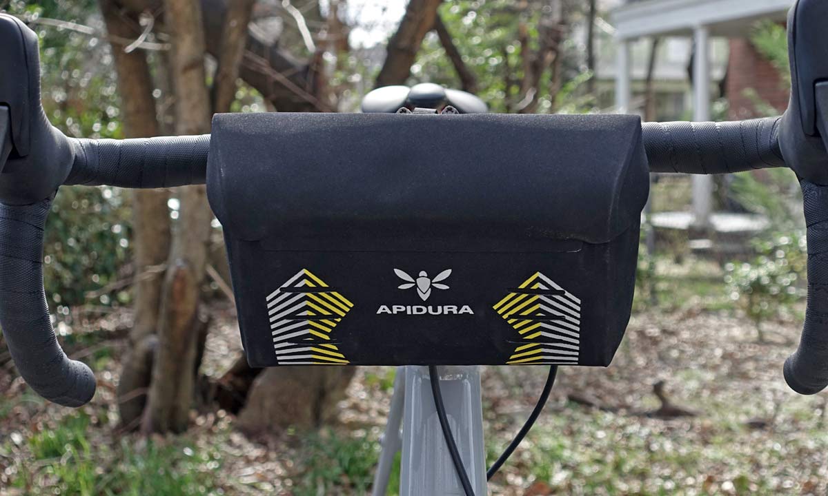 Apidura Racing Handlebar Mini Pack, small 2.5L waterproof top-load randonneur bikepacking adventure race bar bag