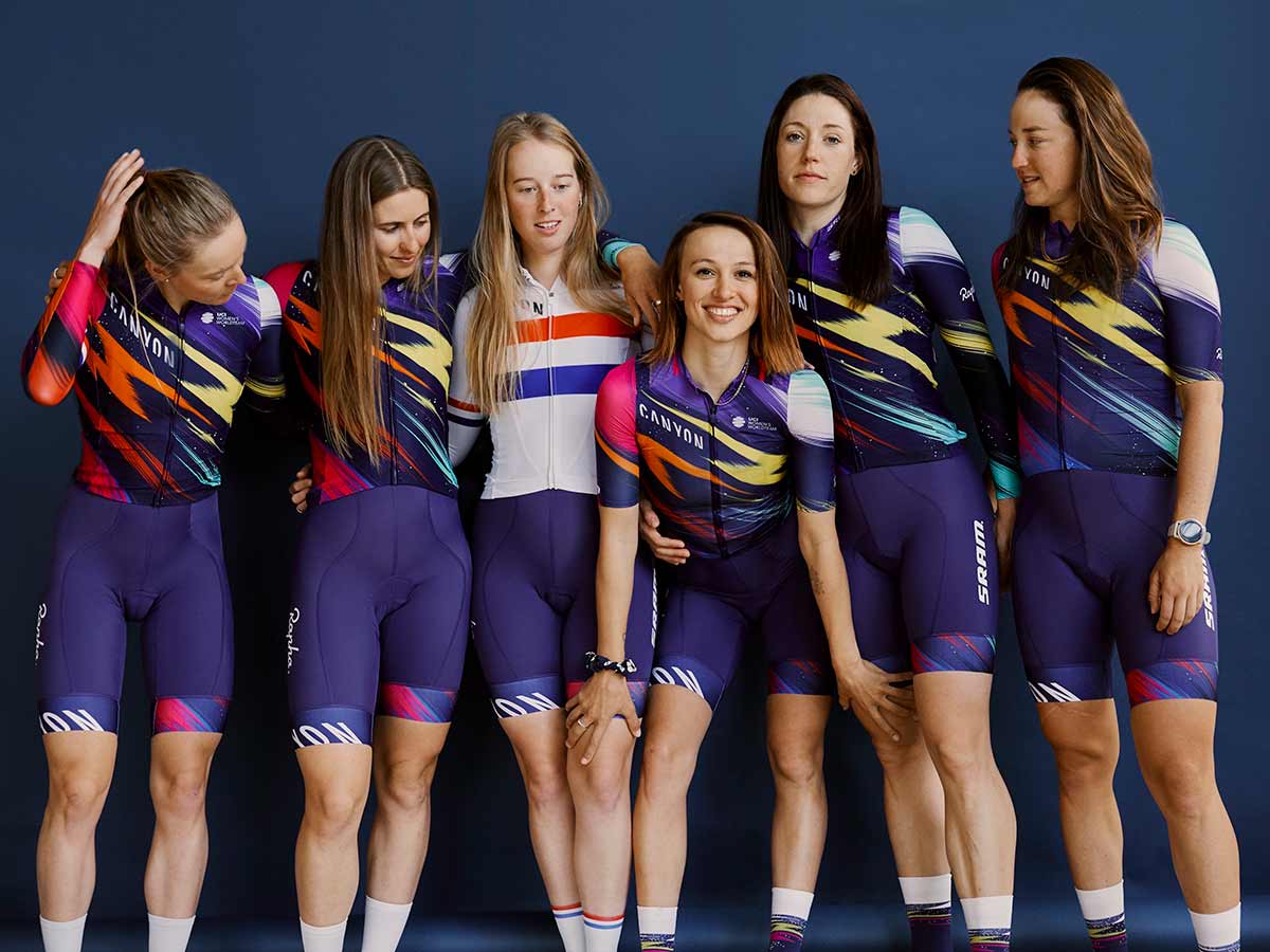 rapha-canyon-sram-pro-team-kit-womens