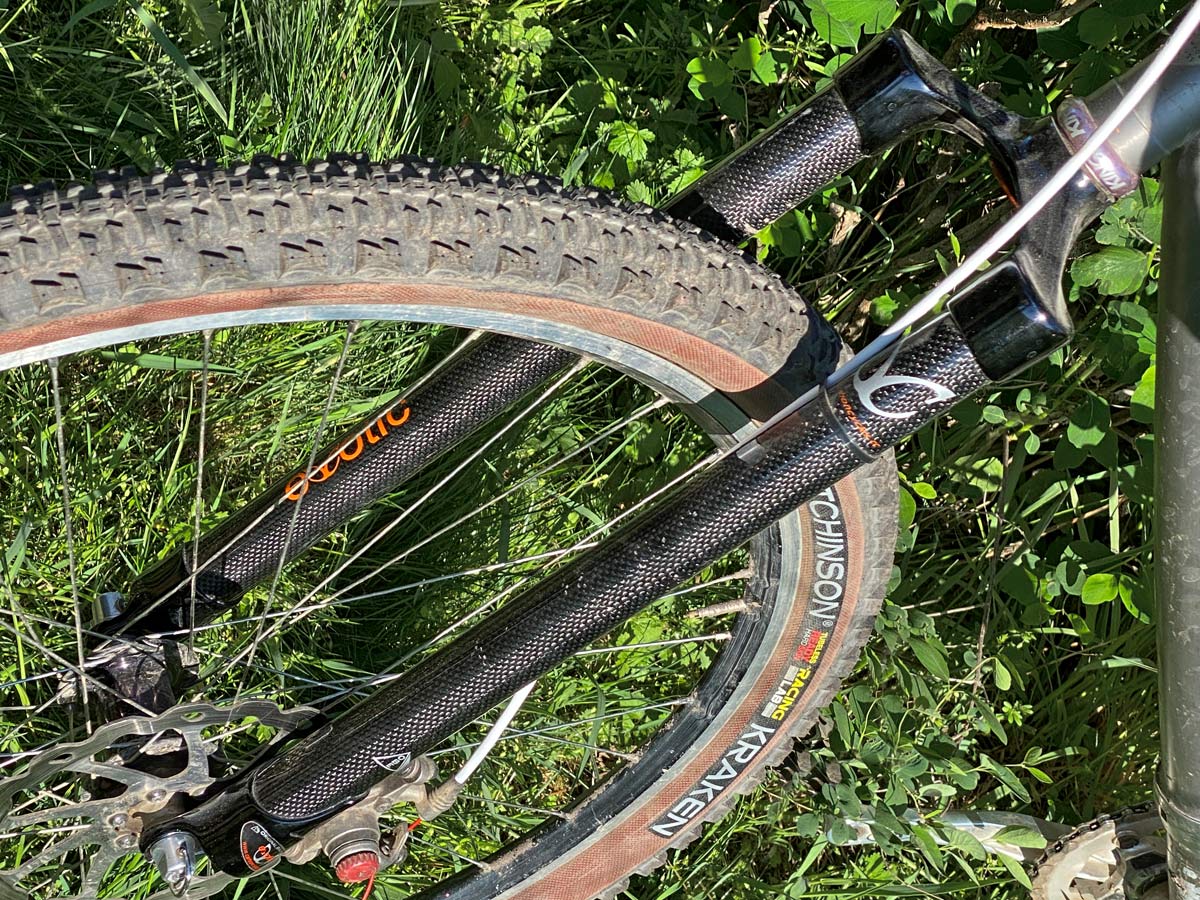 CarbonCycles eXotic carbon fork, aftermarket affordable lightweight rigid 29er mountain bike fork